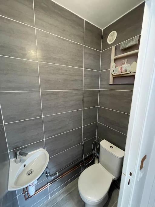 Home Disneyland Paris Avec Parking Wifi Lagny-sur-Marne Exterior photo